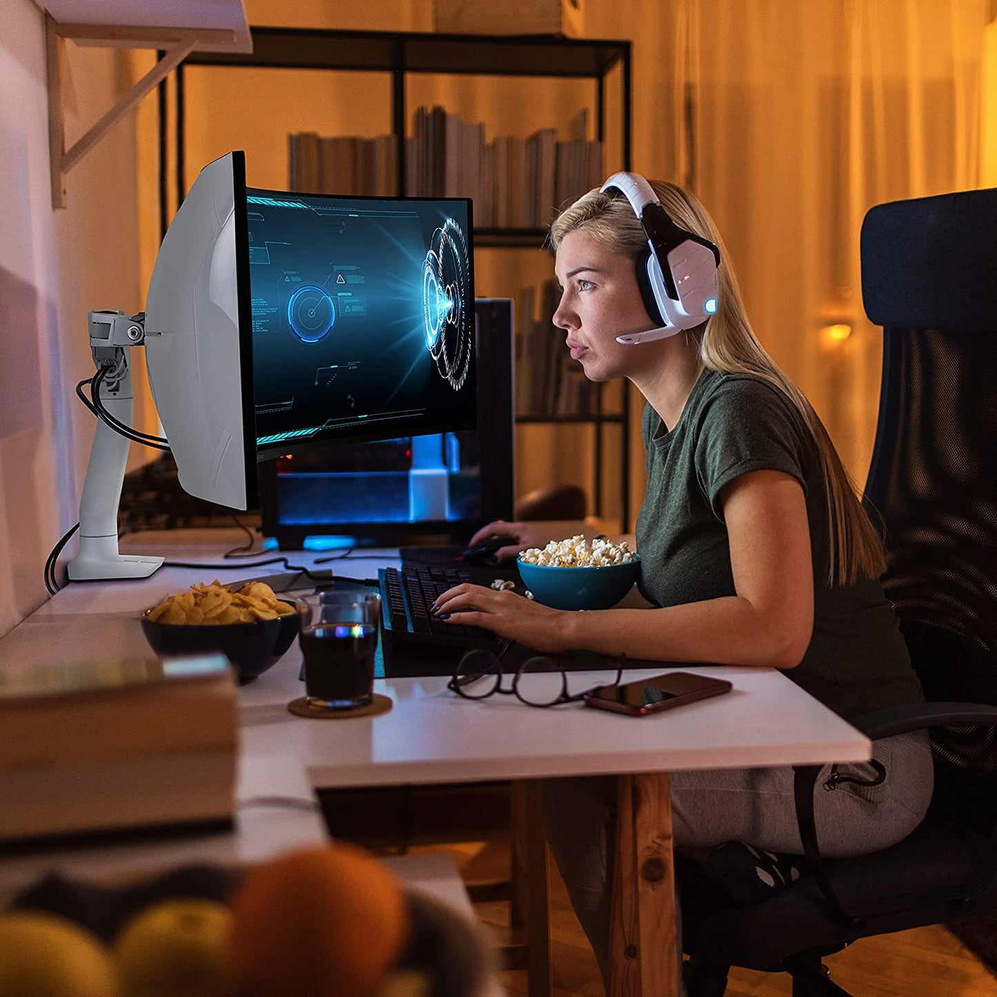 Ergotron – HX HD Premium Heavy Duty Gaming Monitor Arm, Single Monitor Desk Mount – for 1000R Curved Ultrawide Monitors up to 49 Inches, 28 to 42 Lbs, VESA 75X75Mm or 100X100Mm – HD Pivot, White