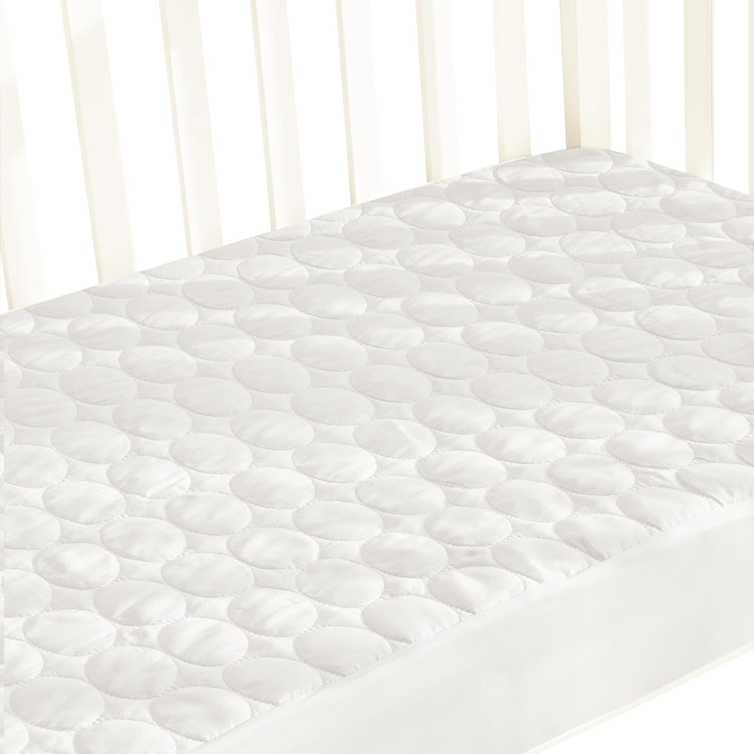 Crib Mattress Protector Pad Waterproof, Toddler Waterproof Crib Mattress Cover, Machine Washable & Dryer Fit Baby Toddler Bed Mattress Protector (Standard Size 52” X 28”), White